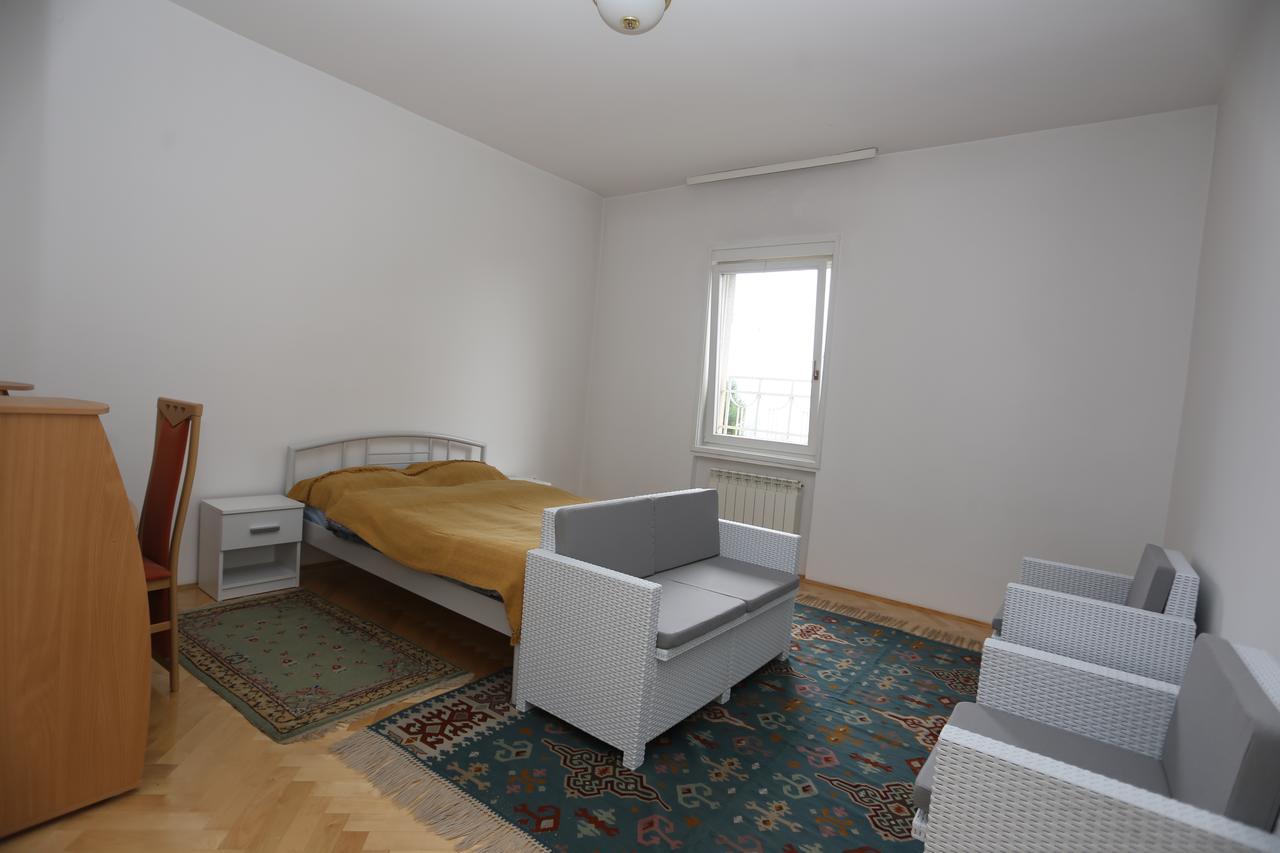 Apartments Villa Irma Sarajevo Exterior photo